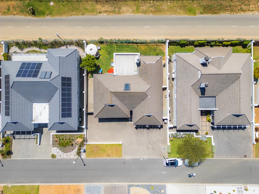 3 Bedroom Property for Sale in Zevenwacht Country Estate Western Cape